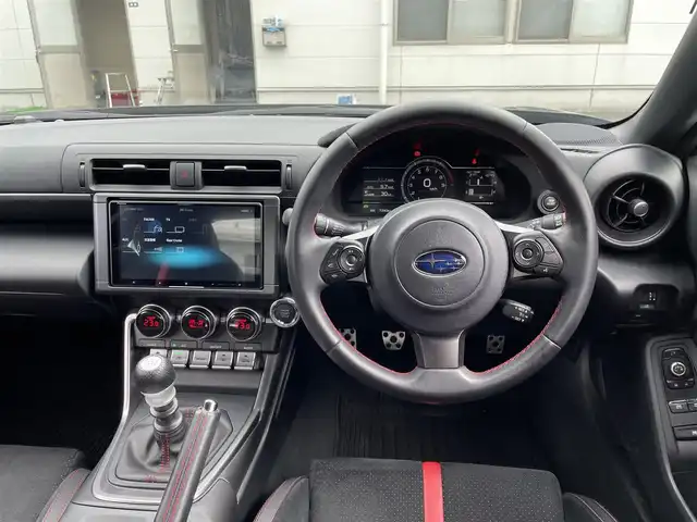 スバル ＢＲＺ S 埼玉県 2023(令5)年 0.8万km クリスタルブラックシリカ ワンオーナー/AIS検査済み/6速MTモデル/エアロパッケージ/（ボルテックスジェネレーター＆トランクスポイラー）/純正9インチサイバーナビ/（CD/DVD/フルセグTV/AUX/AM/FM)/LEDアクセサリーライナー/エアアウトレットガーニッシュ/リヤアンダーディフューザー/STIレザーシフトノブ/STIギアシフトレバー/リヤフォグランプキット/STIトランクリッドガーニッシュ/ホイールロックセット/フロアカーペットBRZ/バックカメラ/ハーフレザーシート/シートヒーター/クルーズコントロール/タワーバー/STIドアプロテクター/ステアリングスイッチ/前方ドラレコ/純正シフトノブ付属/純正ギアシフトレバー付属/純正18インチアルミホイール/新車保証書/取扱説明書/スペアキー×1