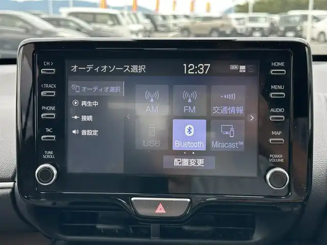 トヨタ ヤリスクロス Z 島根県 2021(令3)年 3.9万km ホワイトパールクリスタルシャイン 登録時走行距離38/121Km/ワンオーナー/純正ディスプレイオーディオ(BT/ラジオ)/全方位モニター/トヨタセーフティーセンス/・プリクラッシュセーフティー/・レーントレーシングアシスト/・リヤクロストラフィックアラート/・パーキングサポートブレーキ/・ロードサインアシスト/・オートハイビーム/ウインカーミラー/ビルトインETC/前席シートヒーター/追従型クルーズコントロール/18インチ純正アルミホイール/純正ドアバイザー/純正フロアマット