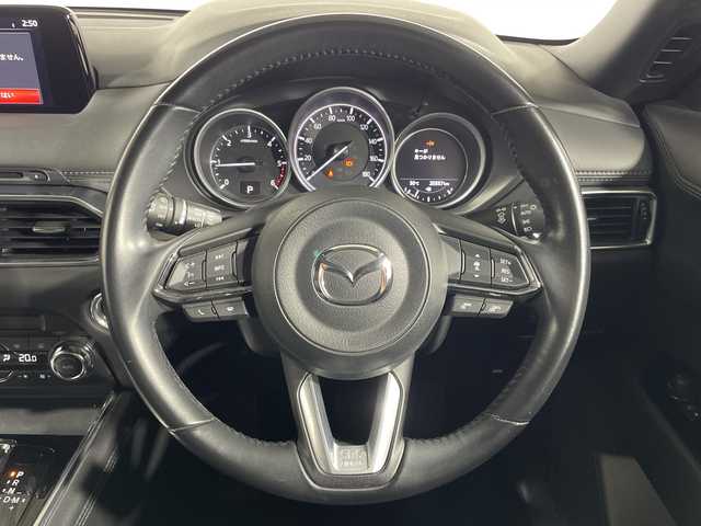 マツダ ＣＸ－８ XD 広島県 2018(平30)年 2.6万km スノーフレイクホワイトパールマイカ マツダコネクトナビ（DVD/Bluetooth/フルセグTV）/サイド/バックカメラ/レーダークルーズコントロール/スマートシティブレーキサポート/レーンキープアシスト/オートハイビーム/誤発進抑制/パーキングセンサー（フロント/リア）/ブラインドスポットモニター/リヤクロストラフィックアラート/電動パーキングブレーキ/オートブレーキホールド/LEDヘッドランプ/純正17インチAW/ETC