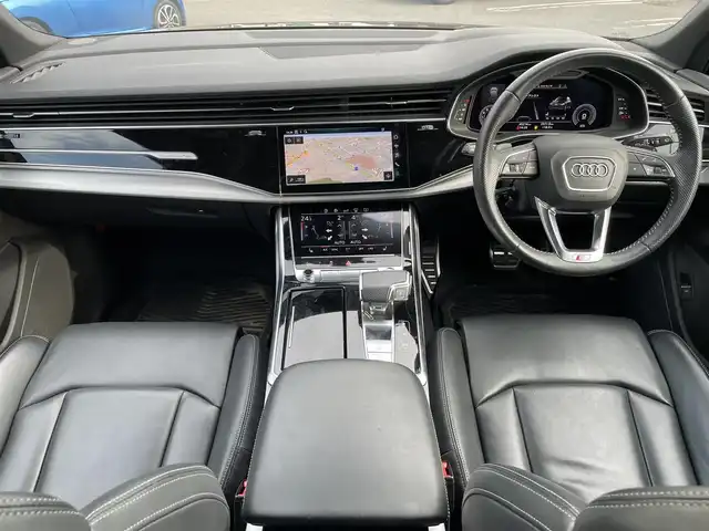 アウディ Ｑ７ 45 Sラインリミテッド 広島県 2020(令2)年 4.5万km 茶 310台限定車/パリークブラウンメタリック（専用色）/純正メモリナビ/（フルセグTV/Bluetooth/USB/Applecarplay/androidauto）/全周囲モニター/純正２１インチＡＷ/マトリクスＬＥＤヘッドライト/ブラックレザーシート/バーチャルコクピット/７シーターＰＫＧ/プレミアムＰＫＧ/サイドアシスト/フロントクロストラフィックアシスト/ビルドインETC2.0/イージードアクローザー/プッシュスタート/パワーバックドア