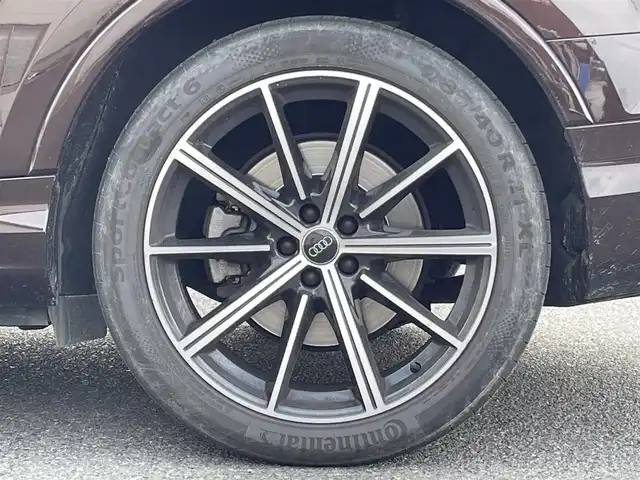 アウディ Ｑ７ 45 Sラインリミテッド 広島県 2020(令2)年 4.5万km 茶 310台限定車/パリークブラウンメタリック（専用色）/純正メモリナビ/（フルセグTV/Bluetooth/USB/Applecarplay/androidauto）/全周囲モニター/純正２１インチＡＷ/マトリクスＬＥＤヘッドライト/ブラックレザーシート/バーチャルコクピット/７シーターＰＫＧ/プレミアムＰＫＧ/サイドアシスト/フロントクロストラフィックアシスト/ビルドインETC2.0/イージードアクローザー/プッシュスタート/パワーバックドア