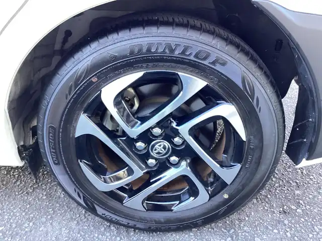 トヨタ シエンタ ハイブリッド Z 鹿児島県 2024(令6)年 0.5万km ホワイトパールクリスタルシャイン ワンオーナー/禁煙車/純正ナビフルセグTV/左右パワースライドドア/ビルトインETC/シートヒーター左右/ステアリングヒーター/全方位モニターバックカメラ/AC100v電源/オートハイビーム/パークアシスト/BSM/レーンキープアシスト/純正ドラレコ/レーダーブレーキ/クルーズコントロール/純正15インチアルミ