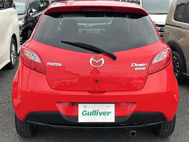 マツダ デミオ 13－スカイアクティブ 千葉県 2013(平25)年 7.9万km トゥルーレッド ナビ　Ｂカメ　ドライブレコーダー　ＥＴＣ　ＢｔＣＤ　ワンセグＴＶ　フロアマット純正　リモコンキー　パワーウィンドウ　パワーステアリング IATシフト　アルミホイール純正　ハロゲンライト　エアバッグＷ