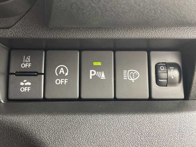 スズキ ジムニー XC 群馬県 2025(令7)年 0.1千km ジャングルグリーン 届出済未使用車　４ＷＤターボ　追従クルーズコントロール　シートヒーター　衝突被害軽減システム　レーンキープアシスト　ＬＥＤヘッドライト　オートマチックハイビーム　フォグライト　スマートキー　禁煙車