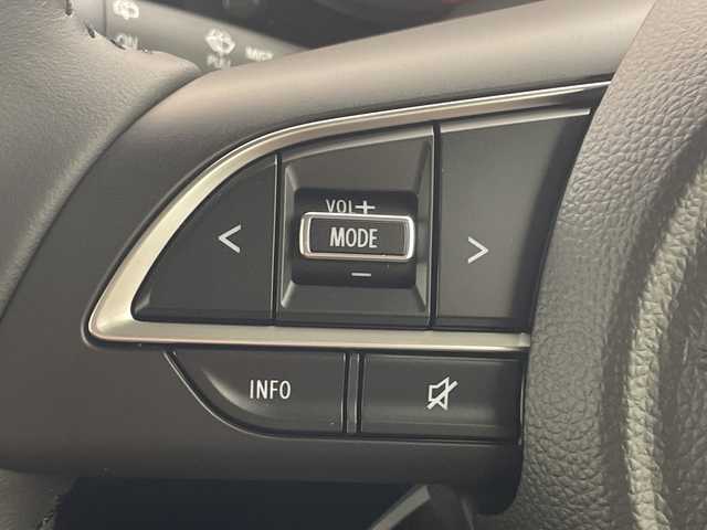 スズキ ジムニー XC 群馬県 2025(令7)年 0.1千km ジャングルグリーン 届出済未使用車　４ＷＤターボ　追従クルーズコントロール　シートヒーター　衝突被害軽減システム　レーンキープアシスト　ＬＥＤヘッドライト　オートマチックハイビーム　フォグライト　スマートキー　禁煙車