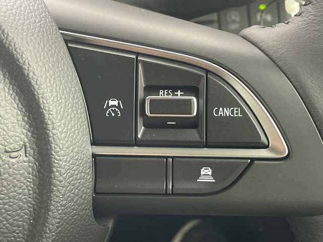 スズキ ジムニー XC 群馬県 2025(令7)年 0.1千km ジャングルグリーン 届出済未使用車　４ＷＤターボ　追従クルーズコントロール　シートヒーター　衝突被害軽減システム　レーンキープアシスト　ＬＥＤヘッドライト　オートマチックハイビーム　フォグライト　スマートキー　禁煙車