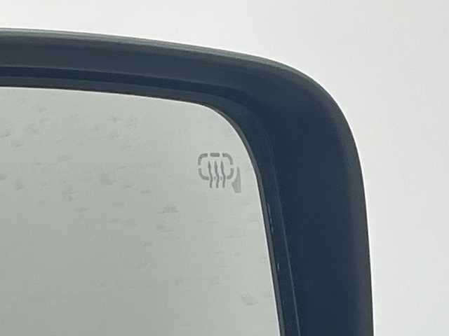 スズキ ジムニー XC 群馬県 2025(令7)年 0.1千km ジャングルグリーン 届出済未使用車　４ＷＤターボ　追従クルーズコントロール　シートヒーター　衝突被害軽減システム　レーンキープアシスト　ＬＥＤヘッドライト　オートマチックハイビーム　フォグライト　スマートキー　禁煙車