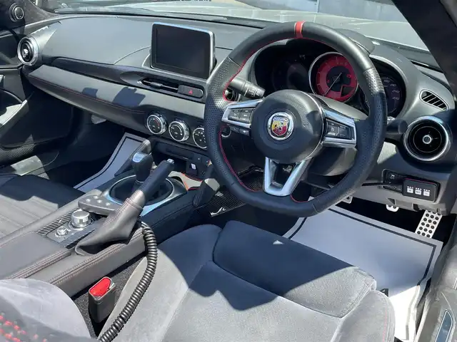 アバルト １２４ スパイダー メイク ユア スパイダー 静岡県 2020(令2)年 0.8万km ガンＭ ワンオーナー/グリジオアルピオリエンタリ1974/レカロシート/D席パワーシート/D席ベンチレーション/シートヒーター /BOSEサウンド/JBLツィーター/クルーズコントロール/純正ナビゲーション/【フルTV/DVD/CD/BT/SD】/バックカメラ/ドライブレコーダー