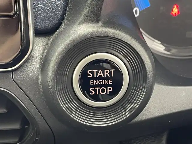 日産 デイズ HWS X プロパイロットED 滋賀県 2019(令1)年 4.3万km ブラック 純正9インチナビ/【CD.DVD.Bluetooth.フルセグTV】/全方位カメラ/プロパイロット/衝突被害軽減ブレーキ/電動パーキングブレーキ/オートホールドブレーキ/ETC/クリアランスソナー/オートライト/LEDヘッドライト/ステアリングリモコン/プッシュスタート/スマートキー
