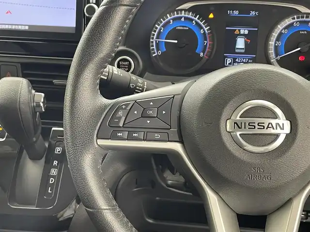 日産 デイズ HWS X プロパイロットED 滋賀県 2019(令1)年 4.3万km ブラック 純正9インチナビ/【CD.DVD.Bluetooth.フルセグTV】/全方位カメラ/プロパイロット/衝突被害軽減ブレーキ/電動パーキングブレーキ/オートホールドブレーキ/ETC/クリアランスソナー/オートライト/LEDヘッドライト/ステアリングリモコン/プッシュスタート/スマートキー