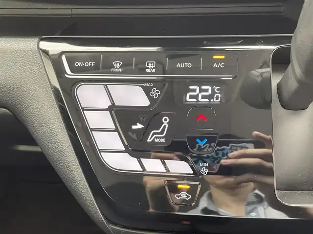 日産 デイズ HWS X プロパイロットED 滋賀県 2019(令1)年 4.3万km ブラック 純正9インチナビ/【CD.DVD.Bluetooth.フルセグTV】/全方位カメラ/プロパイロット/衝突被害軽減ブレーキ/電動パーキングブレーキ/オートホールドブレーキ/ETC/クリアランスソナー/オートライト/LEDヘッドライト/ステアリングリモコン/プッシュスタート/スマートキー