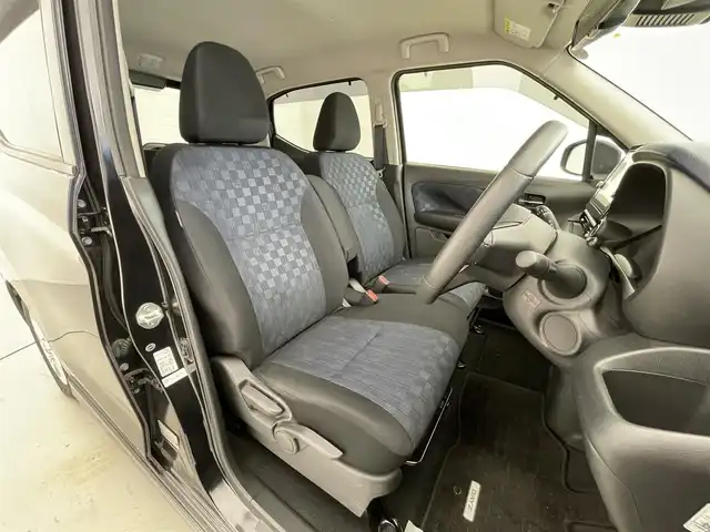 日産 デイズ HWS X プロパイロットED 滋賀県 2019(令1)年 4.3万km ブラック 純正9インチナビ/【CD.DVD.Bluetooth.フルセグTV】/全方位カメラ/プロパイロット/衝突被害軽減ブレーキ/電動パーキングブレーキ/オートホールドブレーキ/ETC/クリアランスソナー/オートライト/LEDヘッドライト/ステアリングリモコン/プッシュスタート/スマートキー