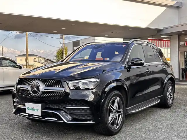 メルセデス・ベンツ ＧＬＥ３００ｄ 4MATIC AMGライン 熊本県 2019(令1)年 14.7万km オブシディアンブラック サンルーフ/純正ナビ/【フルセグTV/Bluetooth/USB】/バック・フロントカメラ/クルーズコントロール/ブラインドスポットモニター/レーンキープ/パークトロニック/ダウンヒルアシスト/AMG20インチアルミホイール/サイドステップ/ステアリングスイッチ/パドルシフト/全席パワーシート/シートヒーター/シートクーラー/ETC/前後ドライブレコーダー/電動チルト/電子パーキング/アイドリングストップ/スペアキー/取扱説明書