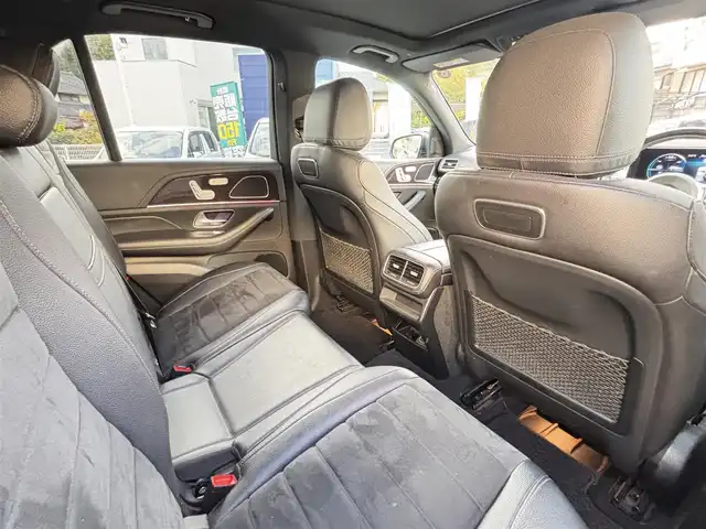 メルセデス・ベンツ ＧＬＥ３００ｄ 4MATIC AMGライン 熊本県 2019(令1)年 14.7万km オブシディアンブラック サンルーフ/純正ナビ/【フルセグTV/Bluetooth/USB】/バック・フロントカメラ/クルーズコントロール/ブラインドスポットモニター/レーンキープ/パークトロニック/ダウンヒルアシスト/AMG20インチアルミホイール/サイドステップ/ステアリングスイッチ/パドルシフト/全席パワーシート/シートヒーター/シートクーラー/ETC/前後ドライブレコーダー/電動チルト/電子パーキング/アイドリングストップ/スペアキー/取扱説明書