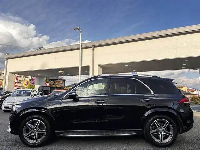 メルセデス・ベンツ ＧＬＥ３００ｄ 4MATIC AMGライン 熊本県 2019(令1)年 14.7万km オブシディアンブラック サンルーフ/純正ナビ/【フルセグTV/Bluetooth/USB】/バック・フロントカメラ/クルーズコントロール/ブラインドスポットモニター/レーンキープ/パークトロニック/ダウンヒルアシスト/AMG20インチアルミホイール/サイドステップ/ステアリングスイッチ/パドルシフト/全席パワーシート/シートヒーター/シートクーラー/ETC/前後ドライブレコーダー/電動チルト/電子パーキング/アイドリングストップ/スペアキー/取扱説明書