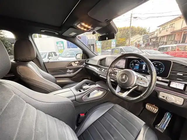 メルセデス・ベンツ ＧＬＥ３００ｄ 4MATIC AMGライン 熊本県 2019(令1)年 14.7万km オブシディアンブラック サンルーフ/純正ナビ/【フルセグTV/Bluetooth/USB】/バック・フロントカメラ/クルーズコントロール/ブラインドスポットモニター/レーンキープ/パークトロニック/ダウンヒルアシスト/AMG20インチアルミホイール/サイドステップ/ステアリングスイッチ/パドルシフト/全席パワーシート/シートヒーター/シートクーラー/ETC/前後ドライブレコーダー/電動チルト/電子パーキング/アイドリングストップ/スペアキー/取扱説明書