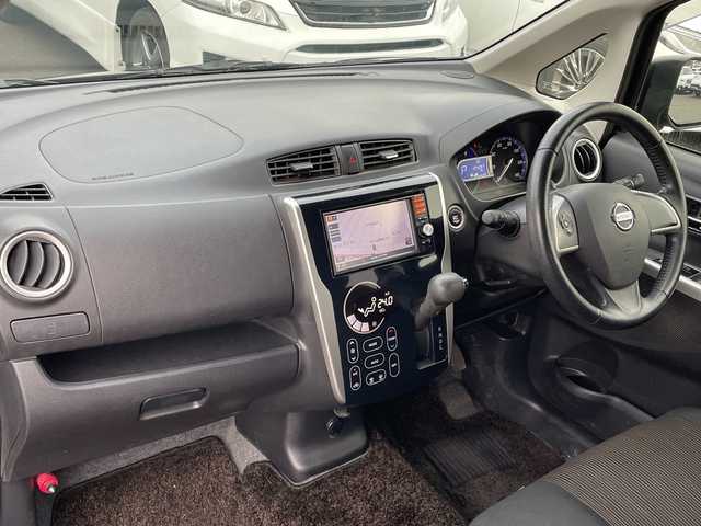 日産 デイズ ハイウェイスターG 青森県 2014(平26)年 10.5万km プレミアムパープルP 4WD/寒冷地仕様/純正SDナビ・フルセグTV/CD・Bluetooth・SD/アラウンドビューモニター/運転席シートヒーター/アイドリングストップ/インテリキー/プッシュスタート/HIDライト/フォグランプ/純正15インチアルミ