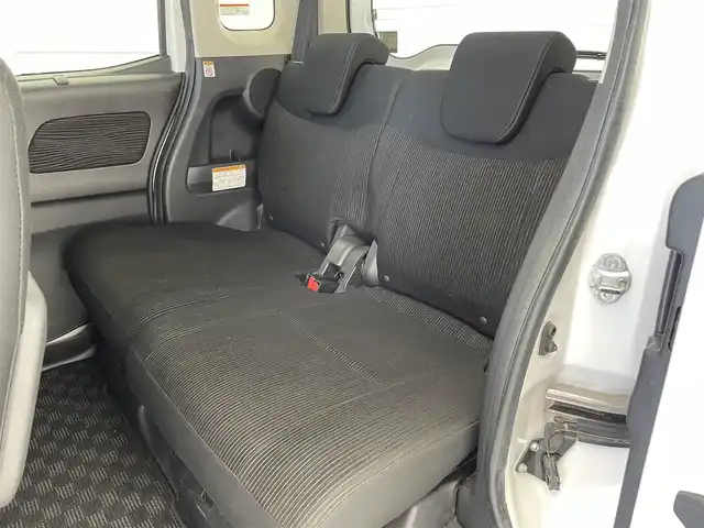 日産 デイズ ルークス ハイウェイスターX 長崎県 2014(平26)年 8.3万km ホワイトパール ミツビシ７インチナビ/・アラウンドビュー/・DVD/CD/Bluetooth/TV/アイドリングストップ/プッシュスタート/両側パワースライドドア/ETC/AAC/リアサーキュレーター/シートバックテーブル/リアサンシェード/社外前後ドラレコ/フォグ/シートリフター/オートリトラミラー/電動格納ミラー/フォグランプ/社外アルミホイール/車内純正アルミ・サマータイヤ積み込み