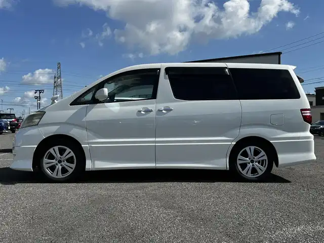 トヨタ アルファード Ｖ AS プラチナセレクション 道央・札幌 2006(平18)年 11.6万km ホワイトパールマイカ ４WD/ワンオーナー/純正HDDナビ/FM/CD/DVD/SD/AUX/バックカメラ/両側パワースライドドア/パワーバックドア/革巻きウッドコンビステアリング/ステアリングリモコン/リモコンキー/ハロゲンヘッドライト/オートライト/フォグランプ/電動格納ミラー/純正フロアマット/ドアバイザー/純正エンジンスターター/純正AW付冬タイヤ積込/225/55/R17/2014年/山4mm