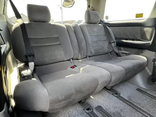 トヨタ アルファード Ｖ AS プラチナセレクション 道央・札幌 2006(平18)年 11.6万km ホワイトパールマイカ ４WD/ワンオーナー/純正HDDナビ/FM/CD/DVD/SD/AUX/バックカメラ/両側パワースライドドア/パワーバックドア/革巻きウッドコンビステアリング/ステアリングリモコン/リモコンキー/ハロゲンヘッドライト/オートライト/フォグランプ/電動格納ミラー/純正フロアマット/ドアバイザー/純正エンジンスターター/純正AW付冬タイヤ積込/225/55/R17/2014年/山4mm