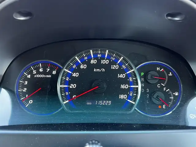 トヨタ アルファード Ｖ AS プラチナセレクション 道央・札幌 2006(平18)年 11.6万km ホワイトパールマイカ ４WD/ワンオーナー/純正HDDナビ/FM/CD/DVD/SD/AUX/バックカメラ/両側パワースライドドア/パワーバックドア/革巻きウッドコンビステアリング/ステアリングリモコン/リモコンキー/ハロゲンヘッドライト/オートライト/フォグランプ/電動格納ミラー/純正フロアマット/ドアバイザー/純正エンジンスターター/純正AW付冬タイヤ積込/225/55/R17/2014年/山4mm