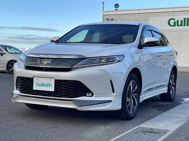 トヨタ ハリアー プログレス メタル&レザーP 香川県 2017(平29)年 5.8万km ホワイトパールクリスタルシャイン 高精細9.2型TFTワイドタッチディスプレイ/JBLサウンド/CD／DVD再生機能/フルセグテレビ/パノラミックビューモニター/電動リアゲート/ドライブレコーダー/パワーシート/シートヒーター/エアシート/純性エアロ（フロント／サイド／リア）/前後コーナーセンサー/オートマチックハイビーム/LEDヘッドライト/ETC