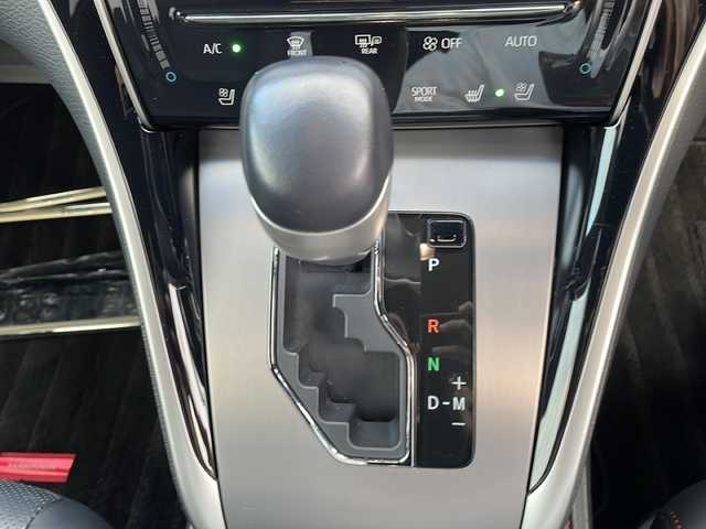 トヨタ ハリアー プログレス メタル&レザーP 香川県 2017(平29)年 5.8万km ホワイトパールクリスタルシャイン 高精細9.2型TFTワイドタッチディスプレイ/JBLサウンド/CD／DVD再生機能/フルセグテレビ/パノラミックビューモニター/電動リアゲート/ドライブレコーダー/パワーシート/シートヒーター/エアシート/純性エアロ（フロント／サイド／リア）/前後コーナーセンサー/オートマチックハイビーム/LEDヘッドライト/ETC