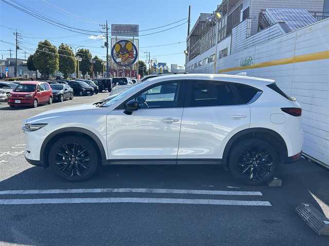 マツダ ＣＸ－５ XD ブラックトーンエディション 埼玉県 2021(令3)年 10.4万km スノーフレイクホワイトパールマイカ 純正10.25インチナビ/　(Bluetooth/USB/FM/AM)/全方位カメラ/フルセグテレビ/ETC2.0/前後ドライブレコーダー/パワーバックドア/サンルーフ/BOSEサウンド/ヘッドアップディスプレイ/ブラインドスポットモニター/レーダークルーズコントロール/衝突被害軽減ブレーキ/車線逸脱警報/ステアリングヒーター/運転席・助手席シートヒーター/運転席パワーシート/ハーフレザーシート/パドルシフト/クリアランスソナー/シートメモリー/電子パーキングシステム/ブレーキホールド/プッシュスタート/オートLEDライト/純正フロアマット/純正19インチアルミホイール