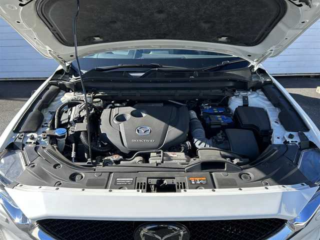 マツダ ＣＸ－５ XD ブラックトーンエディション 埼玉県 2021(令3)年 10.4万km スノーフレイクホワイトパールマイカ 純正10.25インチナビ/　(Bluetooth/USB/FM/AM)/全方位カメラ/フルセグテレビ/ETC2.0/前後ドライブレコーダー/パワーバックドア/サンルーフ/BOSEサウンド/ヘッドアップディスプレイ/ブラインドスポットモニター/レーダークルーズコントロール/衝突被害軽減ブレーキ/車線逸脱警報/ステアリングヒーター/運転席・助手席シートヒーター/運転席パワーシート/ハーフレザーシート/パドルシフト/クリアランスソナー/シートメモリー/電子パーキングシステム/ブレーキホールド/プッシュスタート/オートLEDライト/純正フロアマット/純正19インチアルミホイール