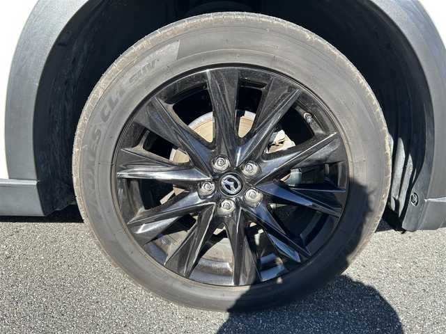 マツダ ＣＸ－５ XD ブラックトーンエディション 埼玉県 2021(令3)年 10.4万km スノーフレイクホワイトパールマイカ 純正10.25インチナビ/　(Bluetooth/USB/FM/AM)/全方位カメラ/フルセグテレビ/ETC2.0/前後ドライブレコーダー/パワーバックドア/サンルーフ/BOSEサウンド/ヘッドアップディスプレイ/ブラインドスポットモニター/レーダークルーズコントロール/衝突被害軽減ブレーキ/車線逸脱警報/ステアリングヒーター/運転席・助手席シートヒーター/運転席パワーシート/ハーフレザーシート/パドルシフト/クリアランスソナー/シートメモリー/電子パーキングシステム/ブレーキホールド/プッシュスタート/オートLEDライト/純正フロアマット/純正19インチアルミホイール