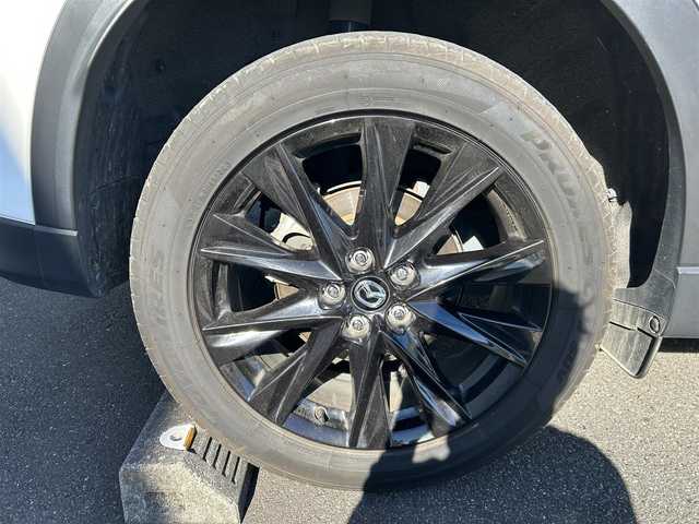 マツダ ＣＸ－５ XD ブラックトーンエディション 埼玉県 2021(令3)年 10.4万km スノーフレイクホワイトパールマイカ 純正10.25インチナビ/　(Bluetooth/USB/FM/AM)/全方位カメラ/フルセグテレビ/ETC2.0/前後ドライブレコーダー/パワーバックドア/サンルーフ/BOSEサウンド/ヘッドアップディスプレイ/ブラインドスポットモニター/レーダークルーズコントロール/衝突被害軽減ブレーキ/車線逸脱警報/ステアリングヒーター/運転席・助手席シートヒーター/運転席パワーシート/ハーフレザーシート/パドルシフト/クリアランスソナー/シートメモリー/電子パーキングシステム/ブレーキホールド/プッシュスタート/オートLEDライト/純正フロアマット/純正19インチアルミホイール