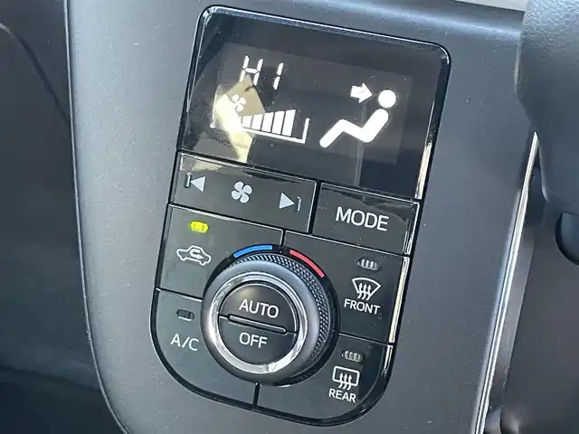 ダイハツ ミラ トコット G SA Ⅲ 滋賀県 2022(令4)年 3.2万km セラミックグリーンM 社外6.8インチディスプレイオーディオ/【Bluetooth/CD/DVD/USB】/クリアランスソナー/衝突被害軽減ブレーキ/LEDヘッドライト/オートマチックハイビーム/D/Nシートヒーター/ETC/プッシュスタート/スマートキー