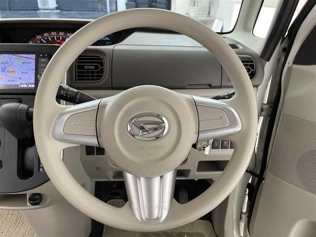 ダイハツ タント L SAⅡ 滋賀県 2016(平28)年 2.4万km ホワイト 禁煙車/純正7型ナビ/CD/DVD/Bluetooth/フルセグTV/バックカメラ/前後ドラレコ/両側スライドドア/衝突軽減ブレーキ/ハロゲンライト