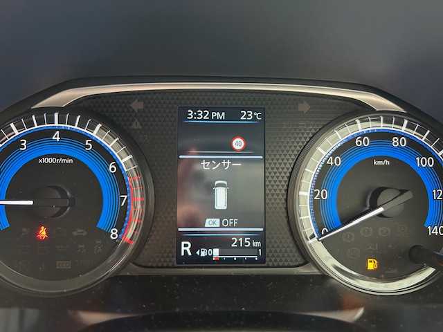 三菱 デリカミニ G 東京都 2024(令6)年 0.1万km 緑 登録時走行215km/e-アシスト（運転支援機能）/・衝突被害軽減ブレーキシステム/・前方衝突予測警報/・踏み間違い衝突防止アシスト/・標識検知システム/・車線逸脱警報システム/・車線逸脱防止支援機能/・先行車発進通知/・オートマチックハイビーム/・ふらつき警報/社外ディスプレイオーディオ/バックカメラ/ハンズフリーパワースライドドア/LEDライト/スマートキー/オートエアコン/保証書・取説/スペアキー
