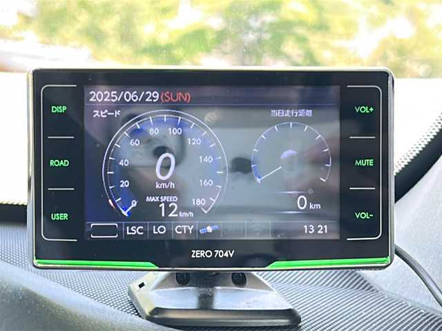 トヨタ クラウン ハイブリッド 福島県 2015(平27)年 11.2万km ホワイトパールクリスタルシャイン 登録時走行距離：111321km/メーカー純正HDDナビ/（フルセグTV/BT接続/AM/FM/CD/DVD）/ETC/クルーズコントロール/ドラレコ/バックカメラ/PUSHスタート/シートヒーター/パワーシート（D/N席）/コーナーセンサー/クリアランスソナー/電格ミラー/ウィンカーミラー/純正AW/純正フロアマット/HIDヘッドライト/フォグランプ/横滑り防止装置