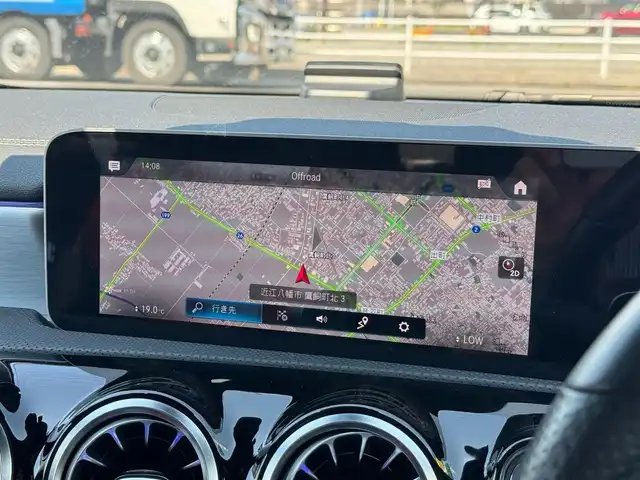 メルセデス・ベンツ ＣＬＡ２００ｄ AMGライン 滋賀県 2019(令1)年 2.3万km 黒 パノラマルーフ/アドバンストパッケージ/レザーエクスクルーシブパッケージ/レーダーセーフティーパッケージ/純正8インチワイドディスプレイ/  ナビゲーションパッケージ/　COMANDコントローラー/　Bluetooth AM FM /グリル/360°カメラ/Mベンツロゴ入りキャリパー（黒）/ヘッドアップディスプレイ/純正ドライブレコーダー前後/ブラインドスポットモニタリング/アクティブディスタンスアシスト/ディストロニック/レーンキーピングアシスト/PRE-SAFE/キーレスゴー/パドルシフト/純正フロアマット/スマートキー×2