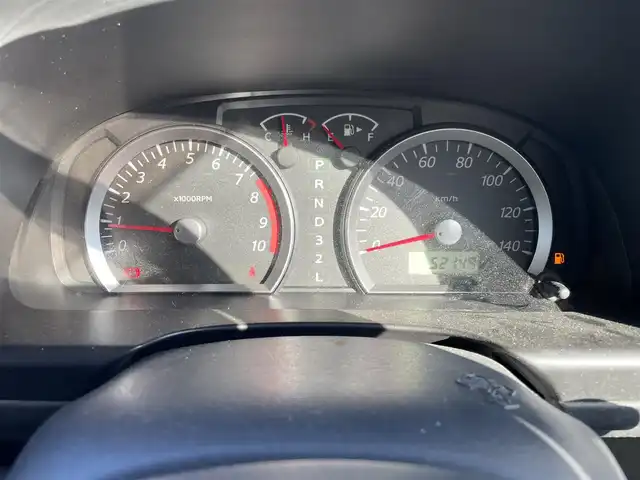 スズキ ジムニー クロスアドベンチャー XC 静岡県 2012(平24)年 5.3万km パールホワイト 社外ナビ/（AM/FM/CD/DVD）/ワンセグTV/リモコンキー/レザーシート/運転席シートヒーター/４WD/純正16インチアルミホイール/純正16インチアルミホイール付きスタッドレスタイヤ積込/純正フロアマット/背面タイヤ/取扱説明書/保証書