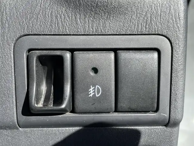 スズキ ジムニー クロスアドベンチャー XC 静岡県 2012(平24)年 5.3万km パールホワイト 社外ナビ/（AM/FM/CD/DVD）/ワンセグTV/リモコンキー/レザーシート/運転席シートヒーター/４WD/純正16インチアルミホイール/純正16インチアルミホイール付きスタッドレスタイヤ積込/純正フロアマット/背面タイヤ/取扱説明書/保証書