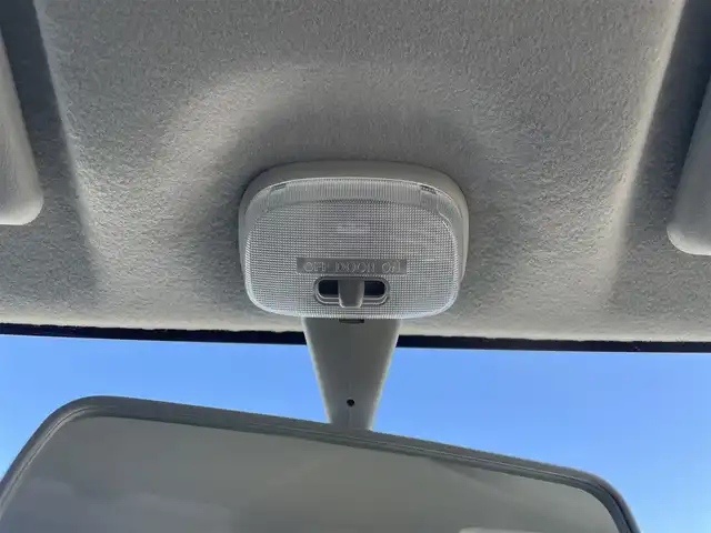 スズキ ジムニー クロスアドベンチャー XC 静岡県 2012(平24)年 5.3万km パールホワイト 社外ナビ/（AM/FM/CD/DVD）/ワンセグTV/リモコンキー/レザーシート/運転席シートヒーター/４WD/純正16インチアルミホイール/純正16インチアルミホイール付きスタッドレスタイヤ積込/純正フロアマット/背面タイヤ/取扱説明書/保証書