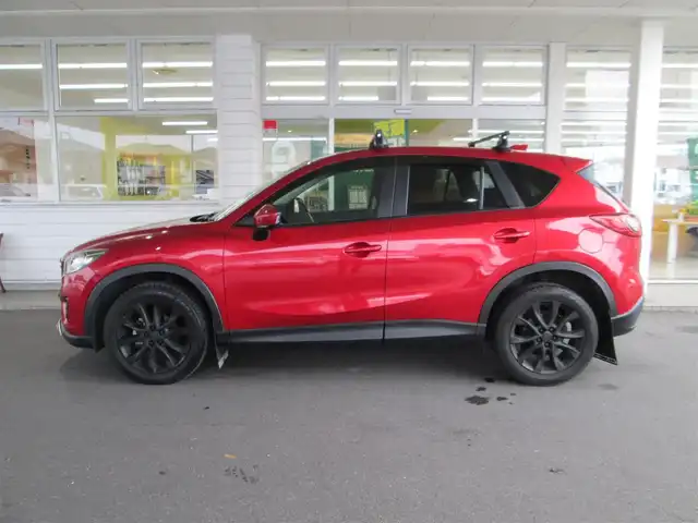 マツダ ＣＸ－５ XD 千葉県 2013(平25)年 11.5万km ソウルレッドプレミアムメタリック 純正ナビ、フルセグTV/バックカメラ、サイドカメラ/純正オーディオ【DVD/CD/SD/BT】/HIDヘッドライト&社外LEDフォグ/ナビ連動ステアリングスイッチ/クルーズコントロール/右前バイザー内ETC/純正フロアマット/純正ドアバイザー/ルーフキャリア/新車保証書/取扱説明書