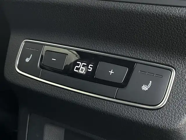 アウディ Ｑ５ 40TDIクワトロ アドバンスド 長野県 2022(令4)年 4.4万km ミトスブラックメタリック ＡＣＣ（アダプティブクルーズコントロール）/Audiサイドアシスト/マトリクスＬＥＤヘッドライト/MMIナビ(タッチパネル式)/フルセグTV/CarPlay対応/バーチャルコックピット/３６０°カメラ/前後シートヒーター/D/Nパワーシート/パークエイド/パークアシスト/アドバンストキー/パワーバックドア/純正前後ドライブレコーダー
