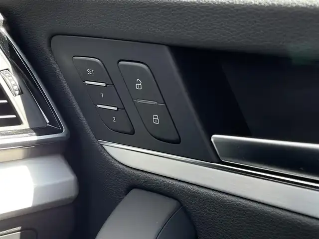 アウディ Ｑ５ 40TDIクワトロ アドバンスド 長野県 2022(令4)年 4.4万km ミトスブラックメタリック ＡＣＣ（アダプティブクルーズコントロール）/Audiサイドアシスト/マトリクスＬＥＤヘッドライト/MMIナビ(タッチパネル式)/フルセグTV/CarPlay対応/バーチャルコックピット/３６０°カメラ/前後シートヒーター/D/Nパワーシート/パークエイド/パークアシスト/アドバンストキー/パワーバックドア/純正前後ドライブレコーダー