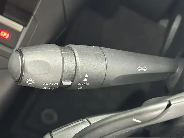 シトロエン シトロエン ベルランゴ ロング マックス ブルーHDi 岡山県 2024(令6)年 1.5万km グレー ワンオーナー　/純正ディスプレイオーディオ　/ＥＴＣ　/バックカメラ　/ＢＳＭ　/両側スライドドア　/パーキングアシスト　/インテリジェントハイビーム　/クルーズコントロール　/アクティブセーフティブレーキ　/純正ＡＷ/ルーフレール/ステアリングスイッチ/パドルシフト