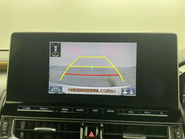 トヨタ クラウン ハイブリッド S 岡山県 2021(令3)年 1.7万km シルバーM 純正12.3インチナビ/・FM/AM/Bluetooth/フルセグ/CD/DVD/CarPlay/バックカメラ/ハーフレザーシート/・パワーシート/・シートヒーター/ステアリングヒーター/ビルトインETC/ドライブレコーダー/トヨタセーフティーセンス/・プリクラッシュセーフティ/・レーンディパーチャーアラート/・レーダークルーズコントロール/・オートマチックハイビーム/・コーナーセンサー/・BSM/オートブレーキホールド/LEDヘッドライト/純正フロアマット/純正17インチアルミ