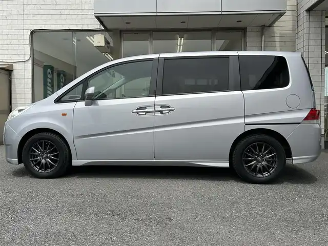 ホンダ ステップワゴン G Lパッケージ 埼玉県 2006(平18)年 2.6万km サテンシルバーメタリック Gathers純正ナビ/バックカメラ/片側パワースライドドア/キーレス/ETC/取扱説明書