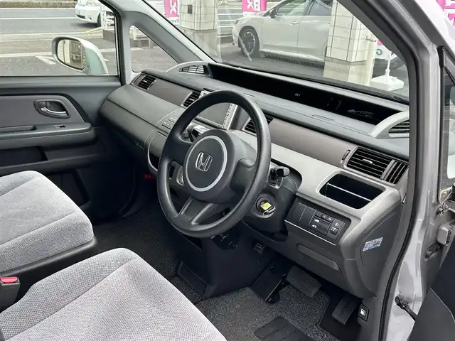 ホンダ ステップワゴン G Lパッケージ 埼玉県 2006(平18)年 2.6万km サテンシルバーメタリック Gathers純正ナビ/バックカメラ/片側パワースライドドア/キーレス/ETC/取扱説明書