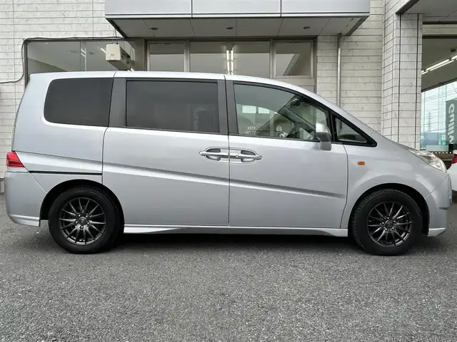 ホンダ ステップワゴン G Lパッケージ 埼玉県 2006(平18)年 2.6万km サテンシルバーメタリック Gathers純正ナビ/バックカメラ/片側パワースライドドア/キーレス/ETC/取扱説明書
