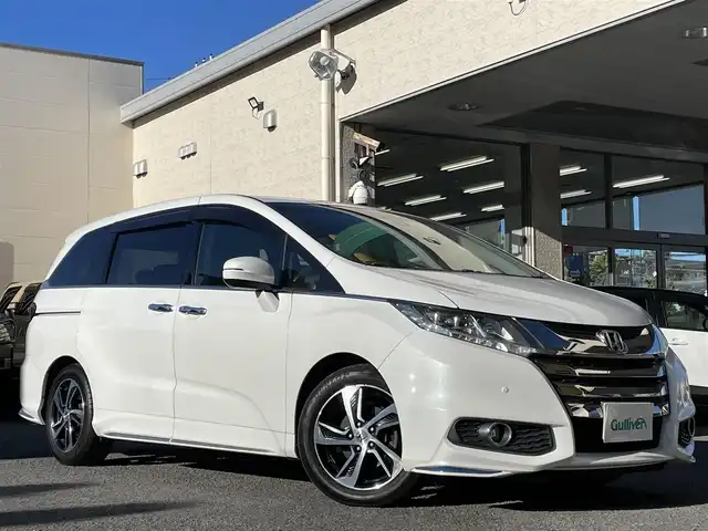 ホンダ オデッセイ アブソルート 和歌山県 2013(平25)年 7.2万km ホワイトオーキッドパール 純正ナビ（フルセグTV/CD/DVD/Bluetooth/HDMI）/両側パワースライドドア/バックカメラ/ETC/ALPINE製後席モニター/クルーズコントロール/CTBA（シティブレーキアクティブシステム）/コーナーセンサー/スマートキー×２/純正フロアマット/純正ドアバイザー/取扱説明書/保証書