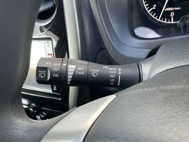 日産 ノート X DIG－S 千葉県 2016(平28)年 2.7万km ダークメタルグレー 衝突軽減ブレーキ/レーンキープアシスト/クリアランスソナー/純正SDナビ(MP315D-W)/　フルセグ/BT/DVD/CD/USB/AUX/アラウンドビューモニター/ステアリングスイッチ/ETC/アイドリングストップ/LEDヘッドライト/オートライト/スマートキー/プッシュスタート/フロアマット