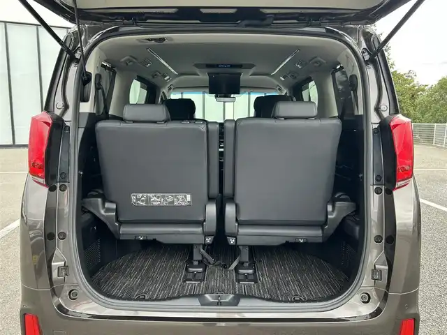 トヨタ アルファード S Cパッケージ 大阪府 2021(令3)年 3.7万km グラファイトM トヨタセーフティセンス　/純正メモリーナビ　/ フルセグＴＶ／ＣＤ／ＤＶＤ／ＢＴ／ＵＳＢ　/バックカメラ　/両側電動パワースライドドア　/ＭＴモード付ＡＴ車　/追従型クルーズコントロール　/ＢＳＭ　/三眼LEDヘッドライト /フリップダウンモニター /メモリー機能付きパワーシート/ シートヒーター/エアーシート /ビルトインＥＴＣ